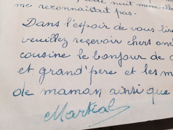 De Martial, ton cousin mort à la guerre, une lettre, celle d'un enfant à ses "chers oncle et tante et cousine" 1932 https://t.co/zgOxIgT8O8